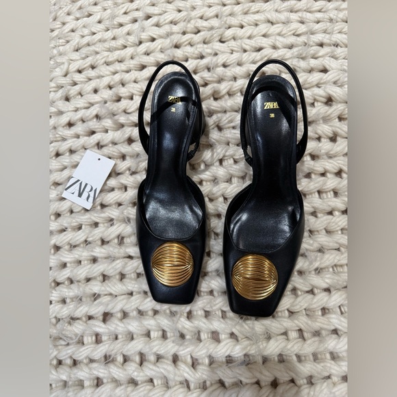 NEW ZARA limited edition Black and Gold Women's Loafers-Sandals size 38/7,5 us - Picture 8 of 17